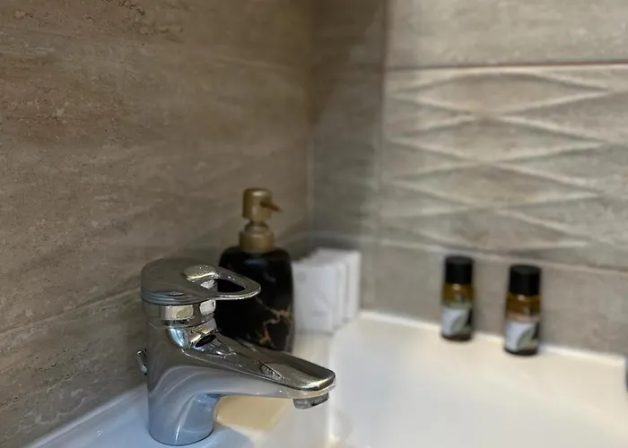 Meli μaisonette 度假居 *